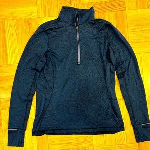 Lululemon quarter zip pull over, size 10
